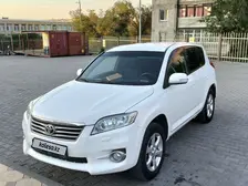 Toyota RAV4, 2012