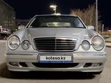 Mercedes-Benz E 320 2001 года за 7 000 000 тг. в Шымкент – фото 4