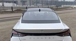 Hyundai Elantra 2023 года за 8 550 000 тг. в Астана – фото 2