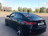 Hyundai Solaris 2020 года за 6 000 000 тг. в Костанай – фото 3