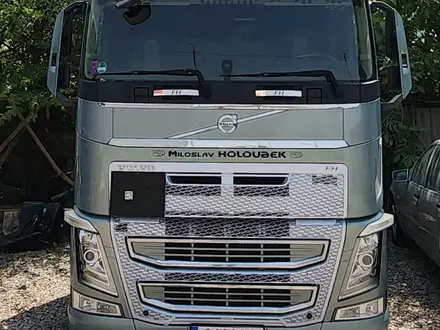 Volvo  FH 2015 года за 25 000 000 тг. в Шымкент