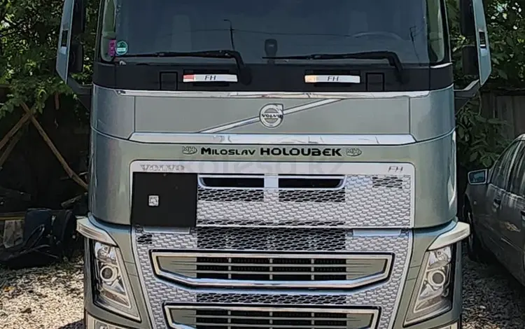 Volvo  FH 2015 года за 25 000 000 тг. в Шымкент