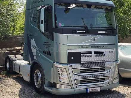 Volvo  FH 2015 года за 25 000 000 тг. в Шымкент – фото 3