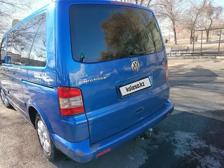 Volkswagen Multivan 2005 года за 7 800 000 тг. в Алматы – фото 4