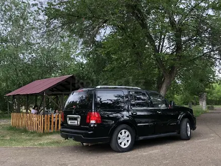 Lincoln Navigator 2005 года за 4 000 000 тг. в Астана – фото 3