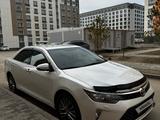 Toyota Camry 2017 года за 13 500 000 тг. в Астана – фото 3