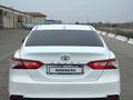 Toyota Camry 2019 года за 8 250 000 тг. в Атырау – фото 7