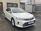 Toyota Camry 2015 года за 12 300 000 тг. в Алматы – фото 3