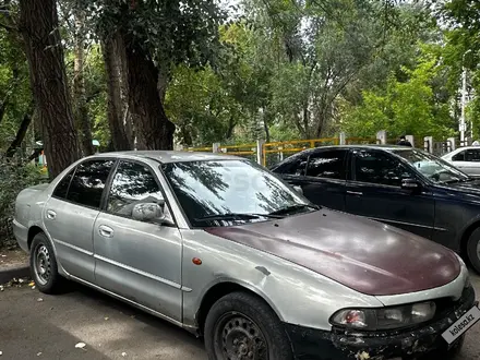 Mitsubishi Galant 1995 года за 500 000 тг. в Караганда – фото 5