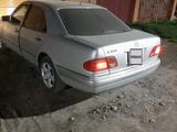 Mercedes-Benz E 320 1998 года за 3 500 000 тг. в Усть-Каменогорск