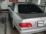 Mercedes-Benz E 320 1998 года за 4 000 000 тг. в Усть-Каменогорск