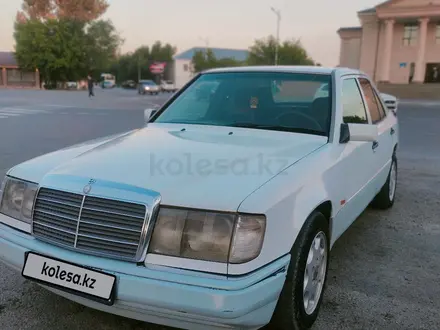 Mercedes-Benz E 200 1993 года за 1 400 000 тг. в Кызылорда