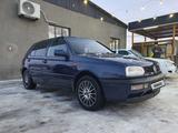 Volkswagen Golf 1993 годаүшін1 750 000 тг. в Шымкент