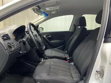 Volkswagen Polo 2018 года за 5 300 000 тг. в Алматы – фото 12