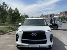 Infiniti QX80, 2025