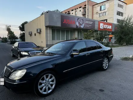 Mercedes-Benz S 320 2001 года за 6 500 000 тг. в Алматы – фото 4