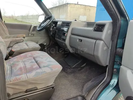 Volkswagen Multivan 1993 года за 4 500 000 тг. в Костанай – фото 14