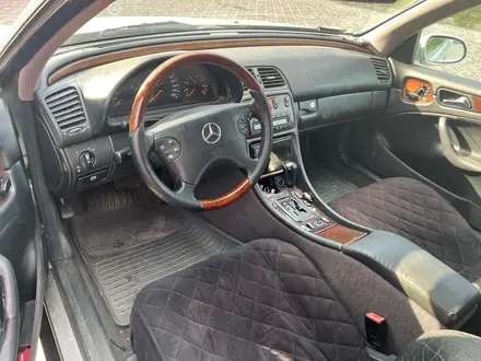 Mercedes-Benz CLK 320 1998 года за 2 300 000 тг. в Алматы – фото 3