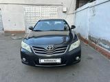 Toyota Camry 2011 года за 7 200 000 тг. в Тараз – фото 2