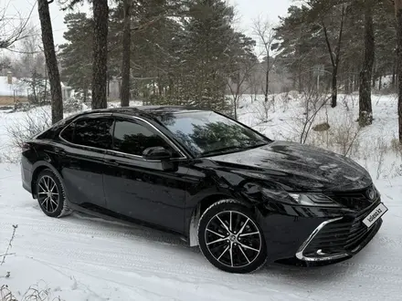 Toyota Camry 2023 года за 18 500 000 тг. в Астана – фото 4