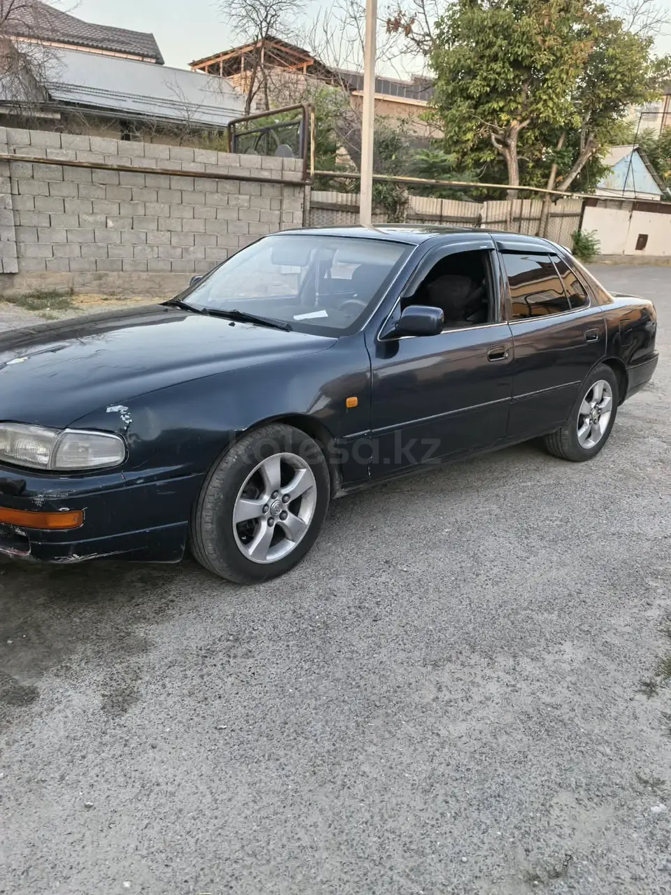 Toyota Camry, 1992