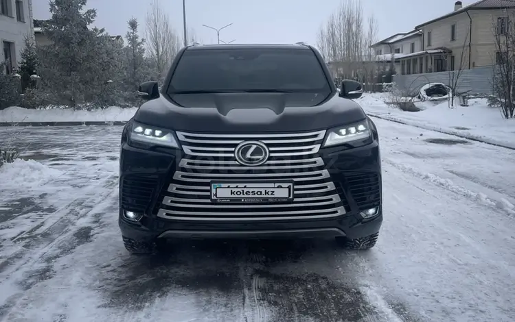 Lexus LX 600 2022 годаfor70 000 000 тг. в Астана