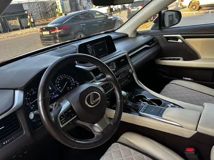 Lexus RX 300 2019 года за 26 000 000 тг. в Атырау – фото 7
