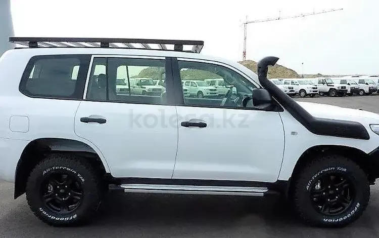 Toyota Land Cruiser 200 2007-2015 шноркель- T4 за 29 000 тг. в Алматы