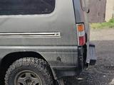 Mitsubishi Delica 1995 годаүшін2 300 000 тг. в Караганда – фото 3