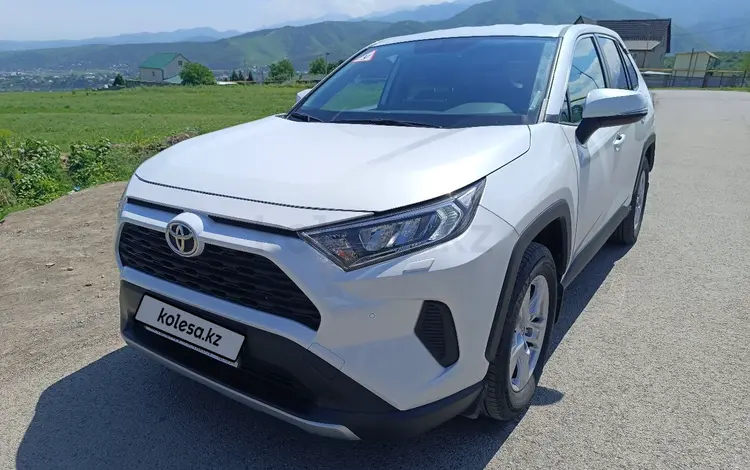 Toyota RAV4 2021 годаүшін16 200 000 тг. в Алматы