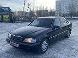 Mercedes-Benz C 200 1994 года за 2 070 000 тг. в Кокшетау – фото 3