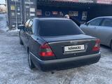 Mercedes-Benz C 200 1994 года за 2 070 000 тг. в Кокшетау