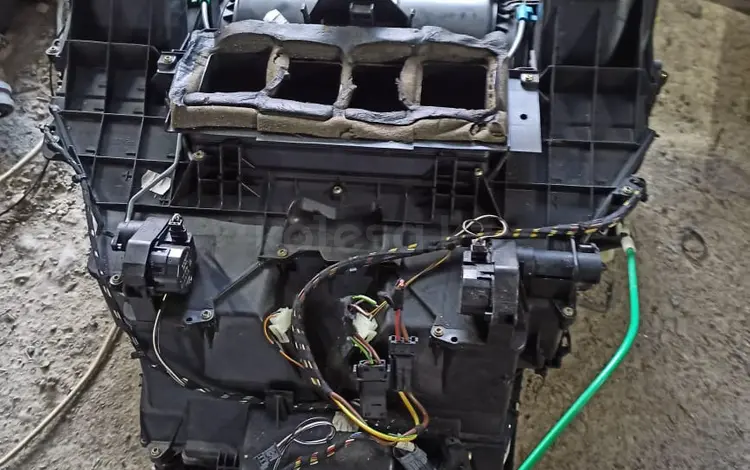 Печка L322 Land Rover за 120 000 тг. в Алматы