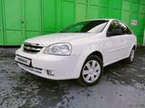 Chevrolet Lacetti 2012 годаүшін3 600 000 тг. в Шымкент – фото 2