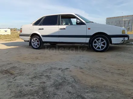 Volkswagen Passat 1993 года за 900 000 тг. в Актобе – фото 9