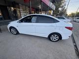 Hyundai Accent 2015 года за 5 500 000 тг. в Жетысай – фото 2