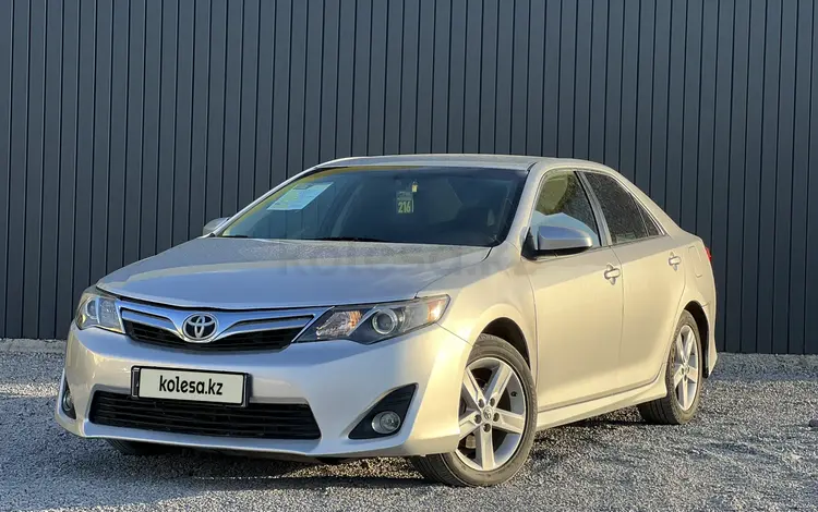 Toyota Camry 2012 года за 7 300 000 тг. в Актобе