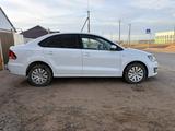 Volkswagen Polo 2016 годаүшін5 500 000 тг. в Уральск – фото 4