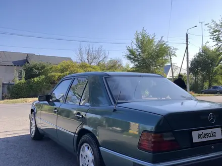 Mercedes-Benz E 230 1992 года за 2 000 000 тг. в Тараз – фото 3