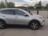 Toyota RAV4 2016 года за 6 500 000 тг. в Актобе