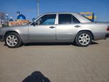 Mercedes-Benz E 230 1990 годаfor1 350 000 тг. в Кызылорда – фото 3