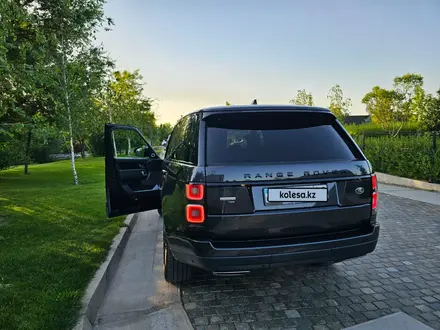 Land Rover Range Rover 2020 года за 63 500 000 тг. в Алматы – фото 4