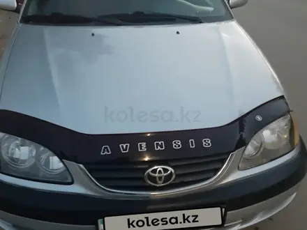 Toyota Avensis 2002 года за 3 300 000 тг. в Семей – фото 4
