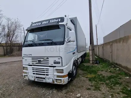 Volvo  FH 2002 года за 16 500 000 тг. в Тараз