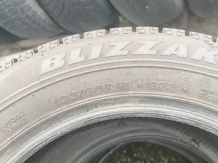 Bridgestone 195/60 R15 комплект липы за 120 000 тг. в Усть-Каменогорск – фото 6