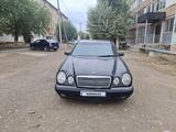 Mercedes-Benz E 320 1998 года за 2 300 000 тг. в Жанатас – фото 3