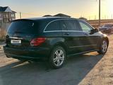 Mercedes-Benz R 350 2007 годаүшін4 199 990 тг. в Караганда – фото 4