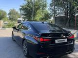 Lexus ES 350 2019 года за 27 000 000 тг. в Алматы – фото 3
