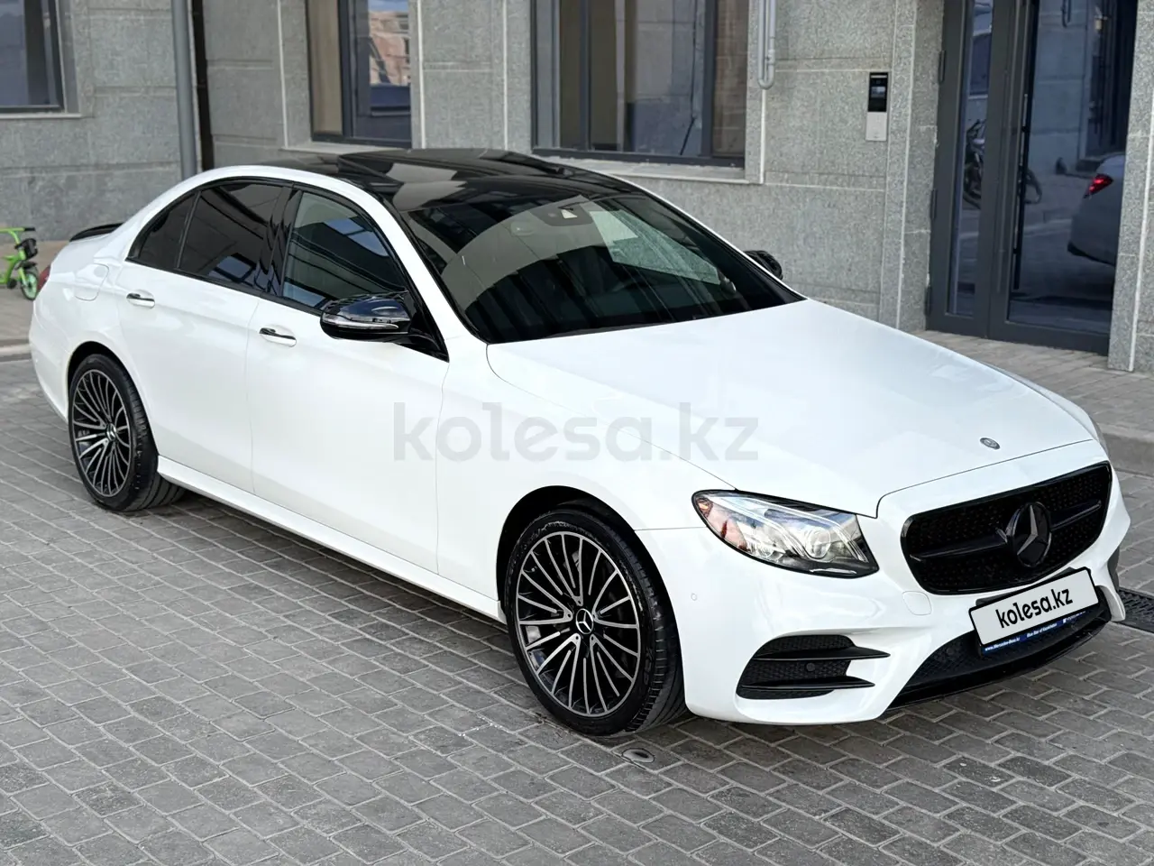 Mercedes-Benz E-Class, 2017