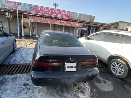 Toyota Camry 1999 года за 2 600 000 тг. в Алматы – фото 5